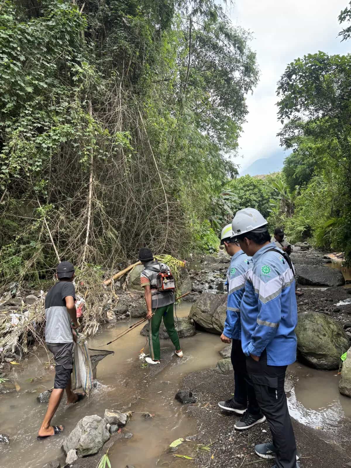 Pengamatan Aliran Sungai